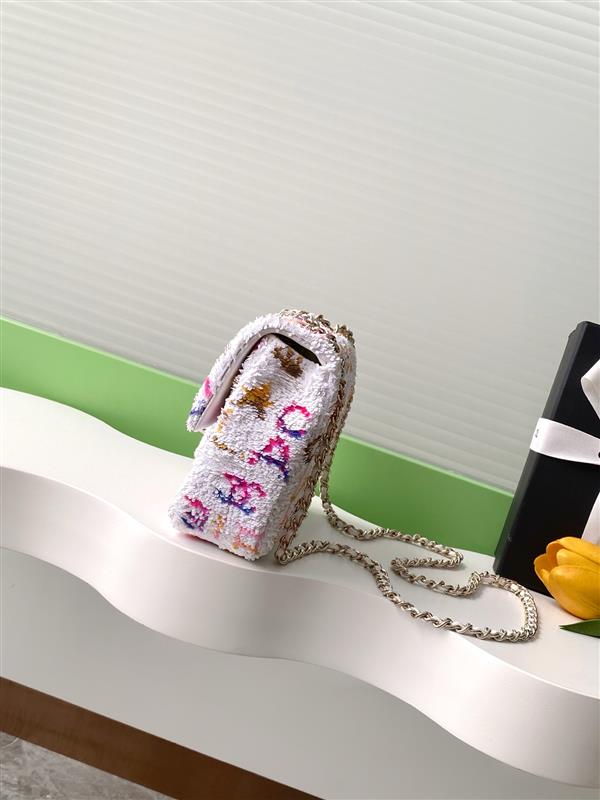 2026131214251749 900